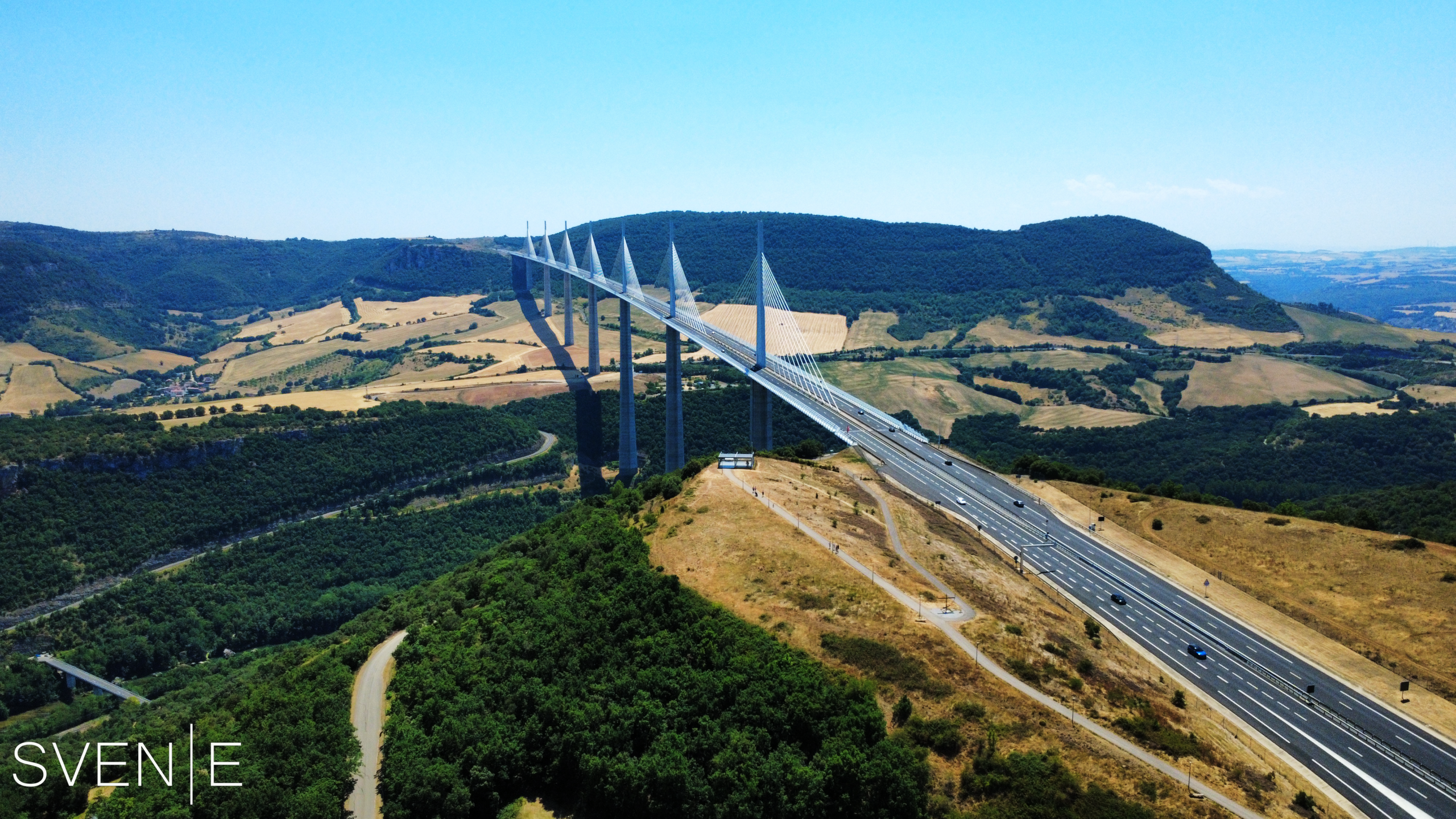 dronefoto's Viaduc de Millau